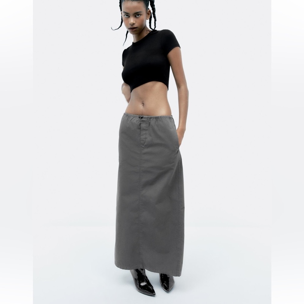Zara grey cargo skirt